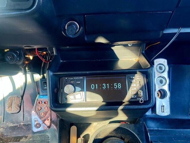 Красный ВАЗ 2105, объемом двигателя 1.3 л и пробегом 0 тыс. км за 720 $, фото 1 на Automoto.ua