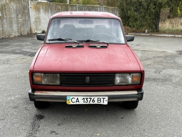 Красный ВАЗ 2105, объемом двигателя 1.3 л и пробегом 100 тыс. км за 600 $, фото 1 на Automoto.ua