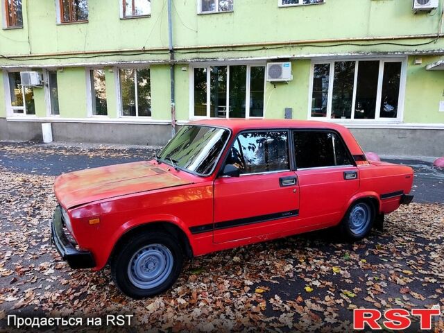 Красный ВАЗ 2105, объемом двигателя 1.3 л и пробегом 0 тыс. км за 650 $, фото 1 на Automoto.ua