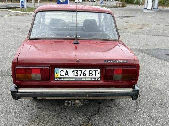 Красный ВАЗ 2105, объемом двигателя 1.3 л и пробегом 100 тыс. км за 600 $, фото 4 на Automoto.ua