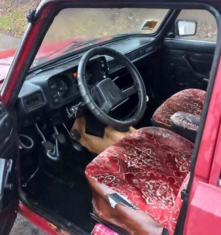 Червоний ВАЗ 2105, об'ємом двигуна 0 л та пробігом 265 тис. км за 412 $, фото 2 на Automoto.ua