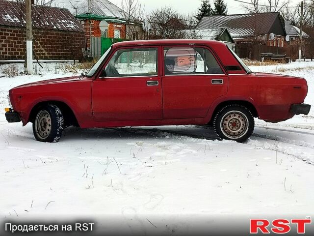 Красный ВАЗ 2105, объемом двигателя 1.5 л и пробегом 0 тыс. км за 1200 $, фото 6 на Automoto.ua