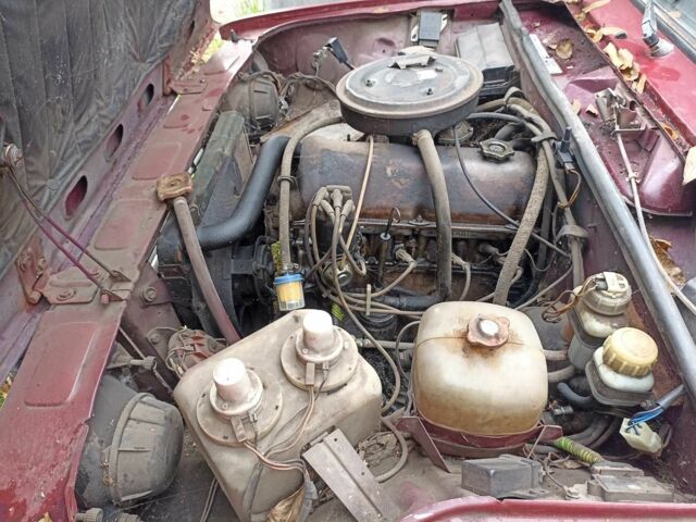 Красный ВАЗ 2105, объемом двигателя 1.5 л и пробегом 160 тыс. км за 520 $, фото 1 на Automoto.ua