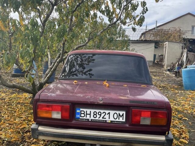Красный ВАЗ 2105, объемом двигателя 1.5 л и пробегом 60 тыс. км за 1000 $, фото 5 на Automoto.ua