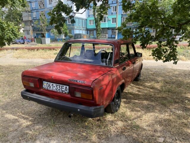 Красный ВАЗ 2105, объемом двигателя 1.5 л и пробегом 98 тыс. км за 600 $, фото 2 на Automoto.ua