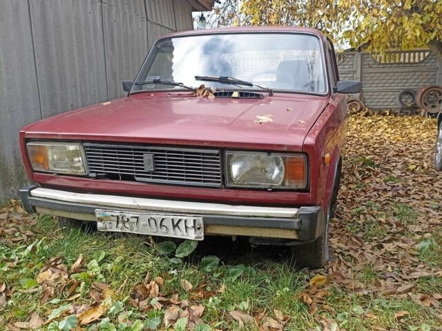 Красный ВАЗ 2105, объемом двигателя 1.5 л и пробегом 160 тыс. км за 520 $, фото 5 на Automoto.ua