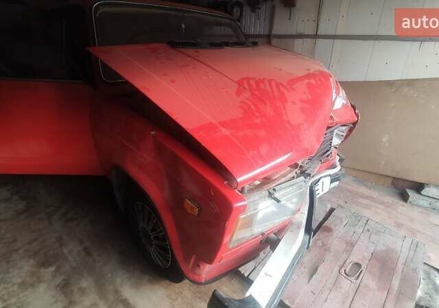 Красный ВАЗ 2105, объемом двигателя 1.5 л и пробегом 87 тыс. км за 600 $, фото 2 на Automoto.ua