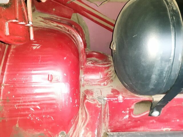 Червоний ВАЗ 2105, об'ємом двигуна 1.5 л та пробігом 15 тис. км за 750 $, фото 3 на Automoto.ua