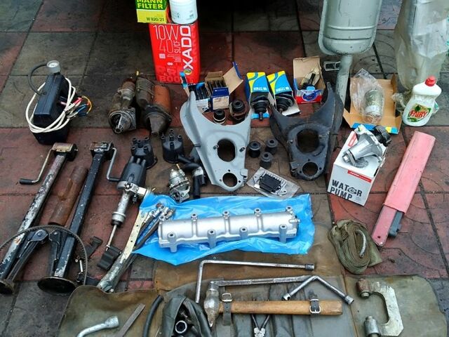 Красный ВАЗ 2105, объемом двигателя 1.5 л и пробегом 240 тыс. км за 1700 $, фото 1 на Automoto.ua