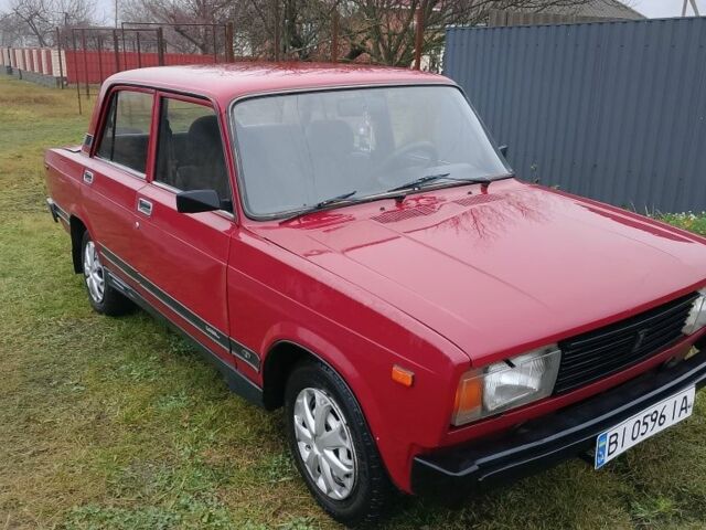 Красный ВАЗ 2105, объемом двигателя 1.5 л и пробегом 1 тыс. км за 520 $, фото 2 на Automoto.ua
