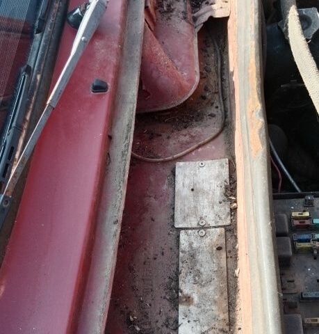 Червоний ВАЗ 2105, об'ємом двигуна 1.5 л та пробігом 200 тис. км за 287 $, фото 5 на Automoto.ua