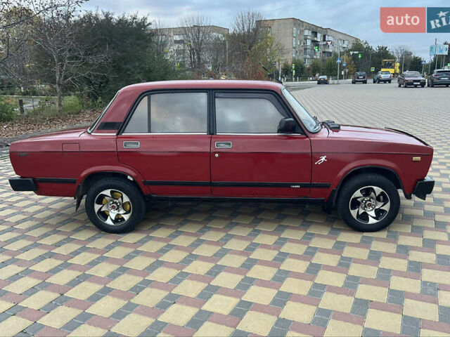 Красный ВАЗ 2105, объемом двигателя 1.5 л и пробегом 97 тыс. км за 1550 $, фото 1 на Automoto.ua