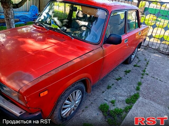 Красный ВАЗ 2105, объемом двигателя 1.3 л и пробегом 100 тыс. км за 850 $, фото 1 на Automoto.ua