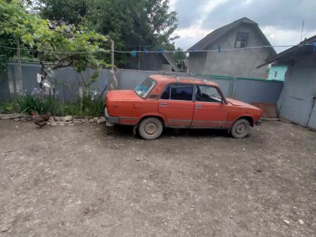 Красный ВАЗ 2105, объемом двигателя 0 л и пробегом 300 тыс. км за 12000 $, фото 3 на Automoto.ua