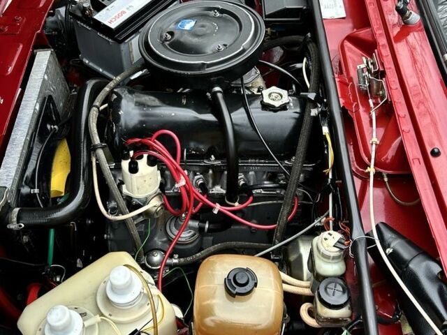 Красный ВАЗ 2105, объемом двигателя 1.5 л и пробегом 37 тыс. км за 2750 $, фото 18 на Automoto.ua