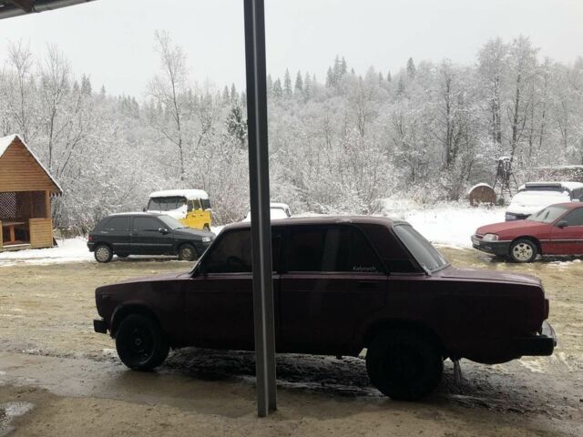 Красный ВАЗ 2105, объемом двигателя 0 л и пробегом 475 тыс. км за 600 $, фото 3 на Automoto.ua