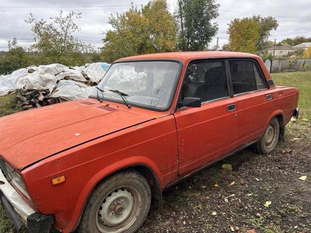 Красный ВАЗ 2105, объемом двигателя 0 л и пробегом 20 тыс. км за 400 $, фото 3 на Automoto.ua