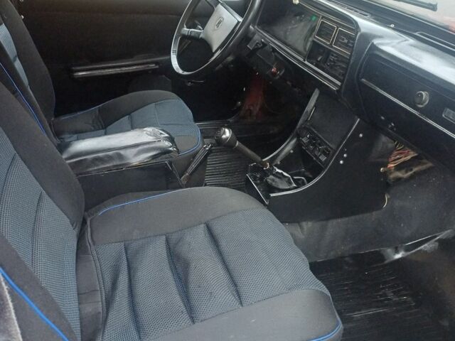 Красный ВАЗ 2105, объемом двигателя 0 л и пробегом 300 тыс. км за 499 $, фото 11 на Automoto.ua