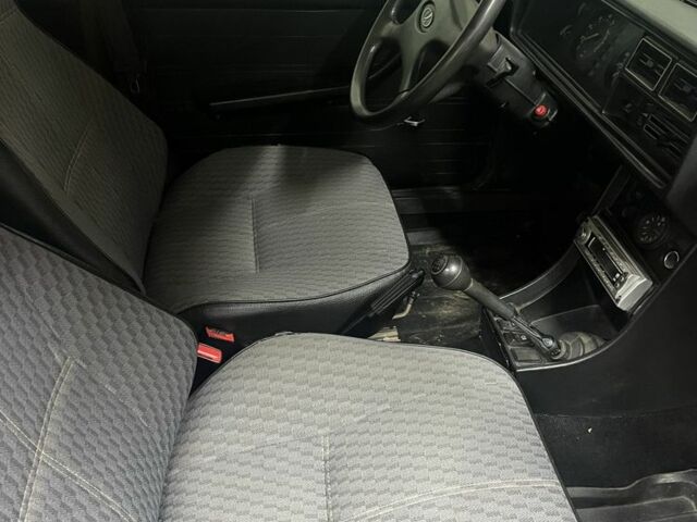 ВАЗ 2105, объемом двигателя 1.5 л и пробегом 200 тыс. км за 1400 $, фото 2 на Automoto.ua