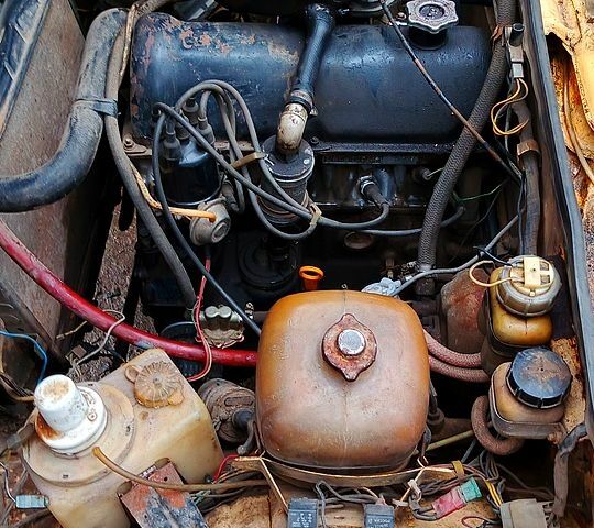 ВАЗ 2105, объемом двигателя 1.5 л и пробегом 333 тыс. км за 360 $, фото 5 на Automoto.ua