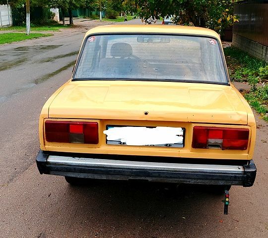 ВАЗ 2105, объемом двигателя 1.5 л и пробегом 333 тыс. км за 360 $, фото 3 на Automoto.ua