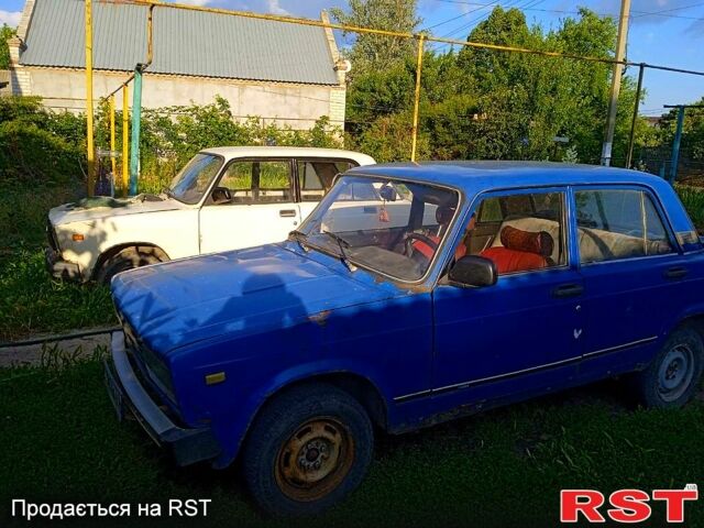 ВАЗ 2105 1982 в Днепре (Днепропетровске) на Automoto.ua ВАЗ 2105, объемом двигателя 1.6 л и пробегом 0 тыс. км за 480 $, фото 1 на Automoto.ua