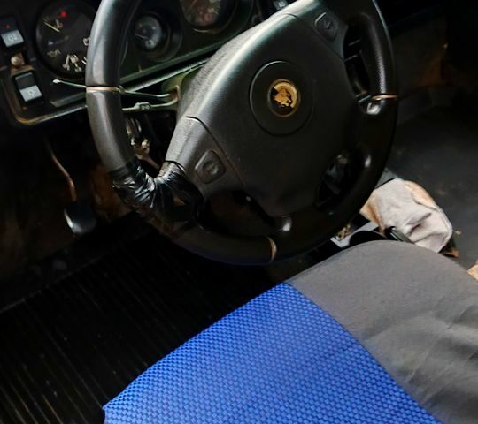 ВАЗ 2105, объемом двигателя 1.5 л и пробегом 333 тыс. км за 360 $, фото 4 на Automoto.ua