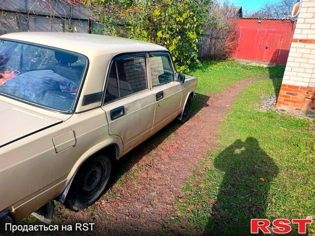 ВАЗ 2105 1983 в Харькове на Automoto.ua ВАЗ 2105, объемом двигателя 1.3 л и пробегом 0 тыс. км за 800 $, фото 3 на Automoto.ua