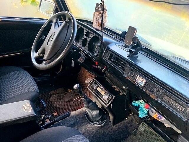 ВАЗ 2105 1983 в Харькове на Automoto.ua ВАЗ 2105, объемом двигателя 1.3 л и пробегом 0 тыс. км за 800 $, фото 4 на Automoto.ua