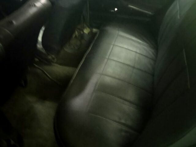 ВАЗ 2105, об'ємом двигуна 1.2 л та пробігом 99 тис. км за 1300 $, фото 3 на Automoto.ua