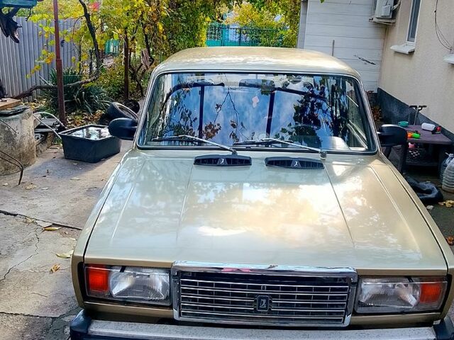 ВАЗ 2105, об'ємом двигуна 1.5 л та пробігом 100 тис. км за 1100 $, фото 1 на Automoto.ua