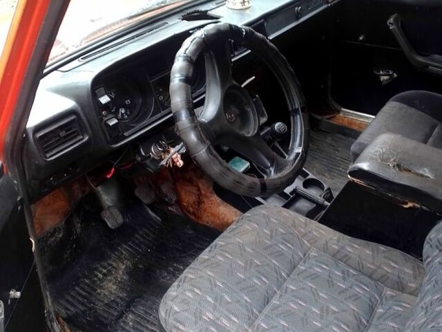 ВАЗ 2105, объемом двигателя 1.6 л и пробегом 235 тыс. км за 330 $, фото 2 на Automoto.ua