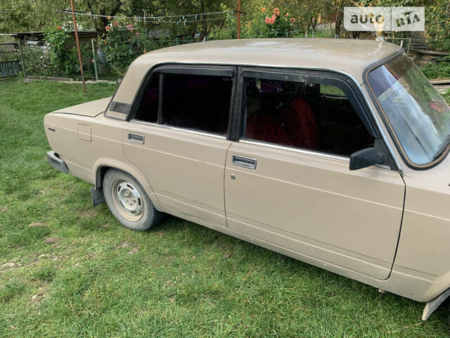 ВАЗ 2105, объемом двигателя 1.29 л и пробегом 69 тыс. км за 648 $, фото 2 на Automoto.ua