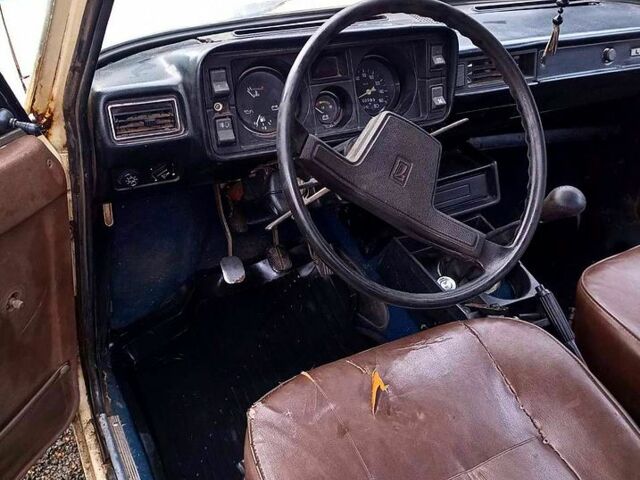 ВАЗ 2105, объемом двигателя 1.5 л и пробегом 200 тыс. км за 500 $, фото 6 на Automoto.ua