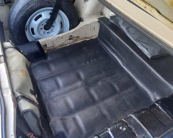 ВАЗ 2105, объемом двигателя 1.3 л и пробегом 119 тыс. км за 1990 $, фото 11 на Automoto.ua