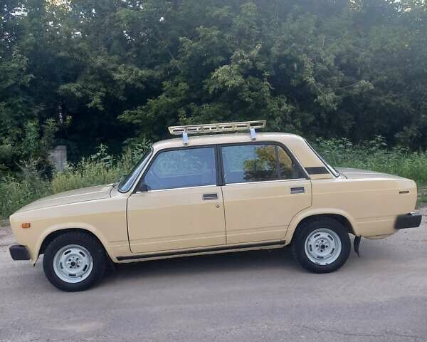 ВАЗ 2105, объемом двигателя 1.3 л и пробегом 119 тыс. км за 1990 $, фото 7 на Automoto.ua