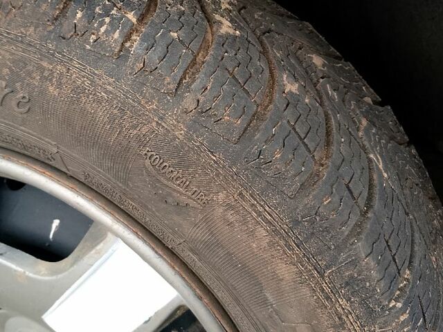 ВАЗ 2105, об'ємом двигуна 1.5 л та пробігом 200 тис. км за 800 $, фото 4 на Automoto.ua