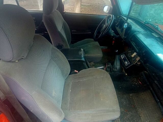 ВАЗ 2105, объемом двигателя 1.6 л и пробегом 200 тыс. км за 500 $, фото 2 на Automoto.ua