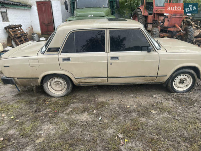 ВАЗ 2105 1989 в Оратове на Automoto.ua ВАЗ 2105, объемом двигателя 0 л и пробегом 28 тыс. км за 722 $, фото 1 на Automoto.ua