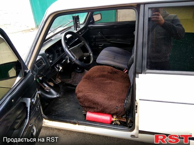 ВАЗ 2105, объемом двигателя 1.5 л и пробегом 150 тыс. км за 650 $, фото 6 на Automoto.ua