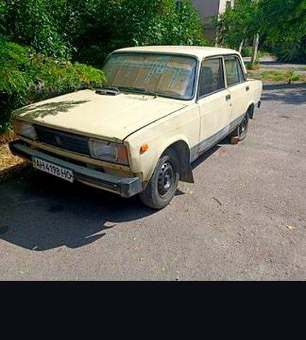 ВАЗ 2105, объемом двигателя 1.2 л и пробегом 0 тыс. км за 300 $, фото 9 на Automoto.ua