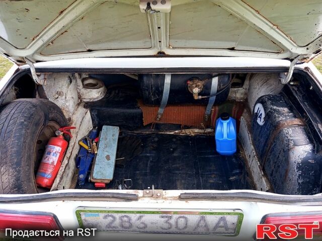 ВАЗ 2105, объемом двигателя 14 л и пробегом 150 тыс. км за 550 $, фото 4 на Automoto.ua