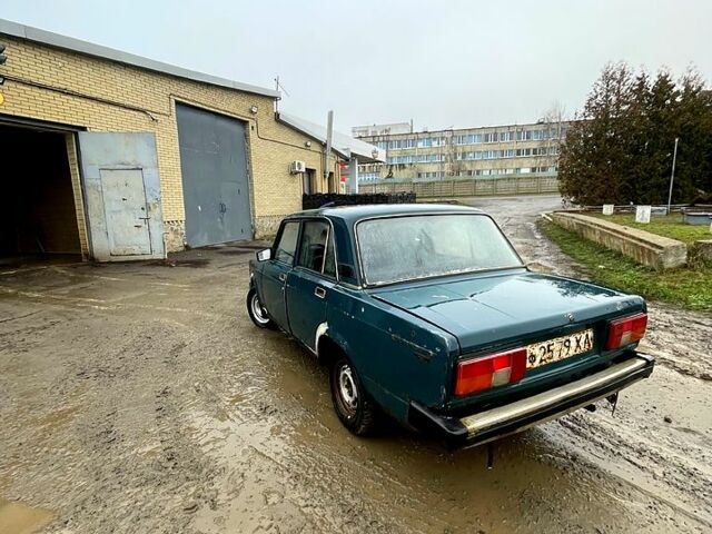 ВАЗ 2105, объемом двигателя 1.5 л и пробегом 0 тыс. км за 300 $, фото 3 на Automoto.ua