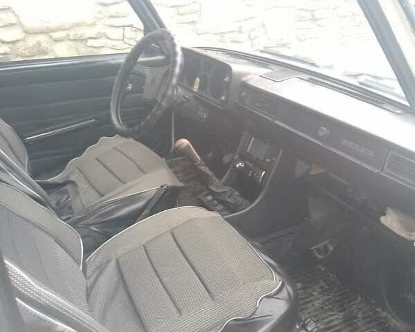 ВАЗ 2105, объемом двигателя 1.5 л и пробегом 400 тыс. км за 900 $, фото 4 на Automoto.ua