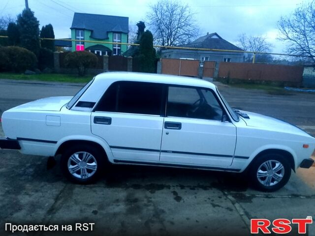 ВАЗ 2105, объемом двигателя 1.5 л и пробегом 200 тыс. км за 750 $, фото 1 на Automoto.ua