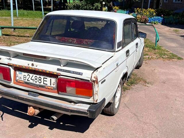 ВАЗ 2105, объемом двигателя 1.5 л и пробегом 303 тыс. км за 450 $, фото 2 на Automoto.ua