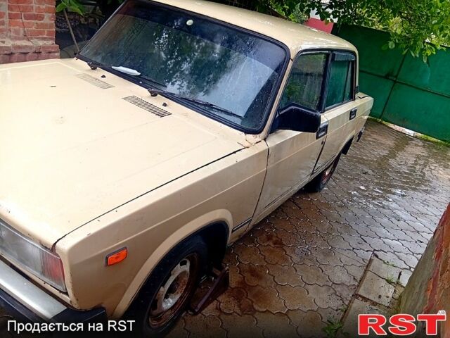 ВАЗ 2105, объемом двигателя 1.5 л и пробегом 100 тыс. км за 300 $, фото 2 на Automoto.ua
