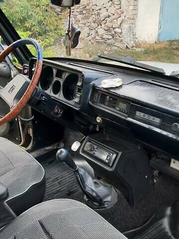 ВАЗ 2105, объемом двигателя 0 л и пробегом 200 тыс. км за 1300 $, фото 2 на Automoto.ua