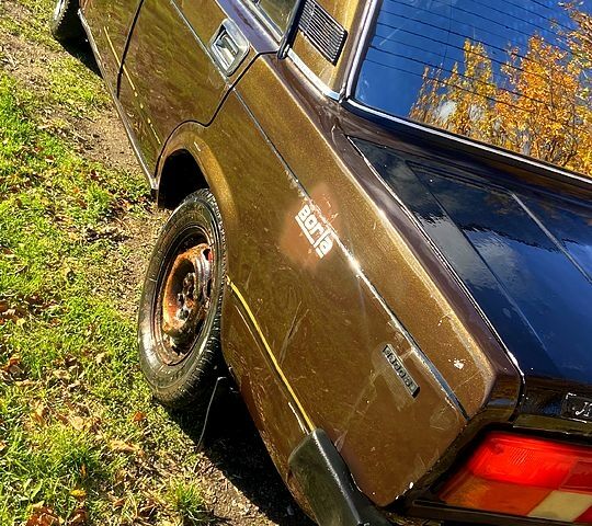 ВАЗ 2105, объемом двигателя 1.5 л и пробегом 300 тыс. км за 850 $, фото 5 на Automoto.ua