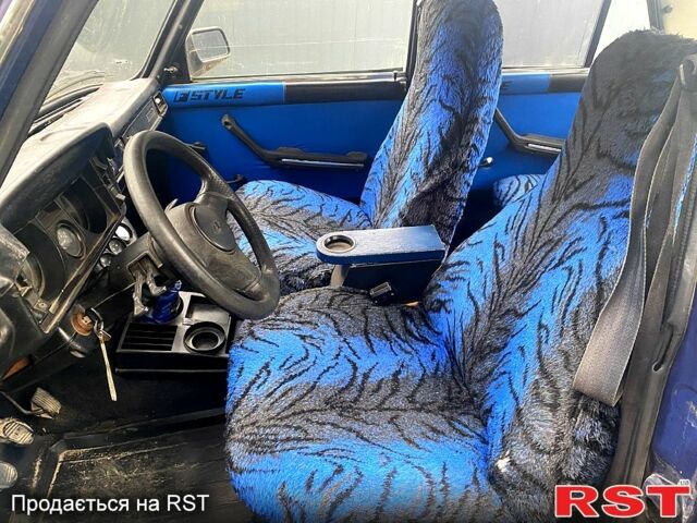 ВАЗ 2105, объемом двигателя 1.5 л и пробегом 169 тыс. км за 699 $, фото 4 на Automoto.ua